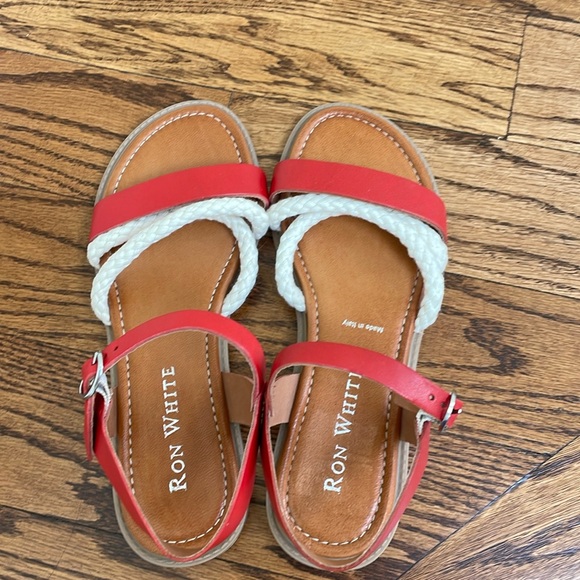 Ron White leather sandals with rope detail, Euro 37 or US 6.5-7 - Picture 2 of 3